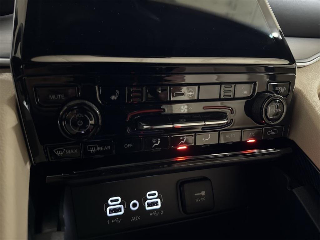 new 2025 Jeep Grand Cherokee car, priced at $40,892