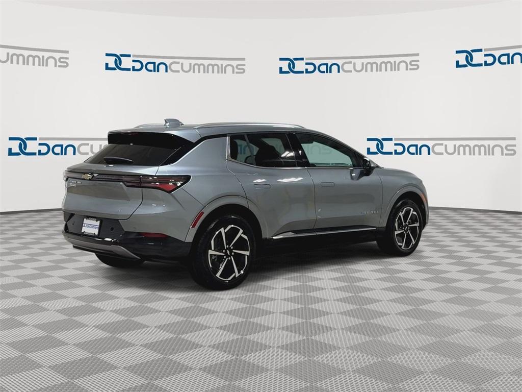 new 2025 Chevrolet Equinox EV car, priced at $38,873