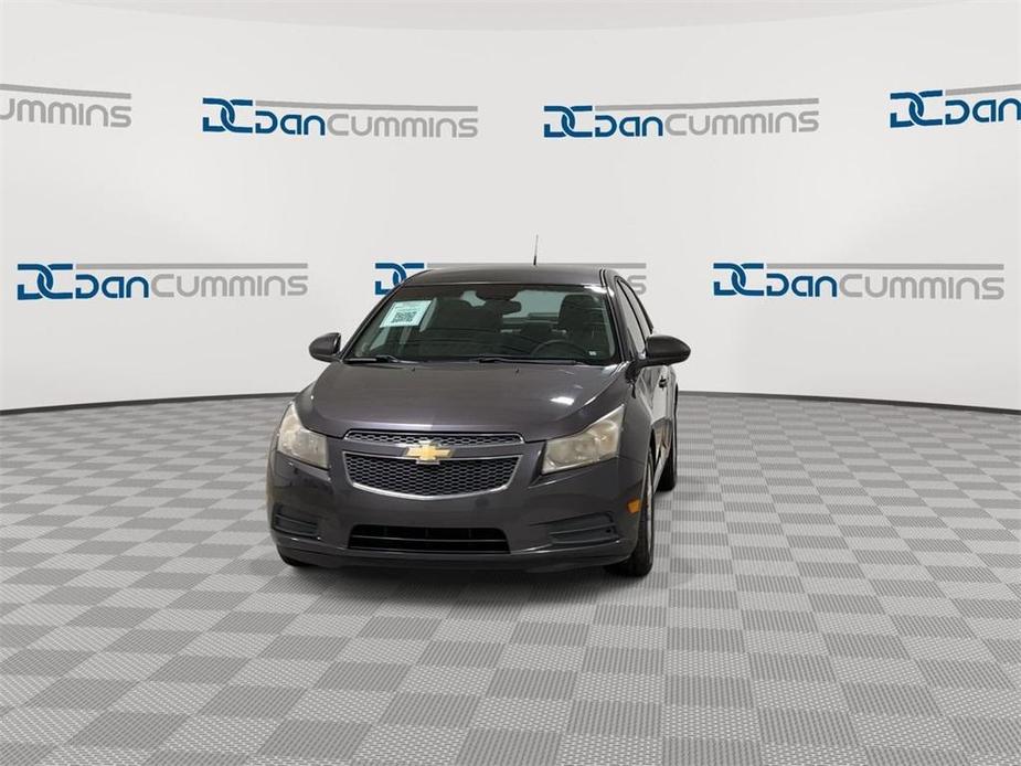 used 2011 Chevrolet Cruze car, priced at $2,500