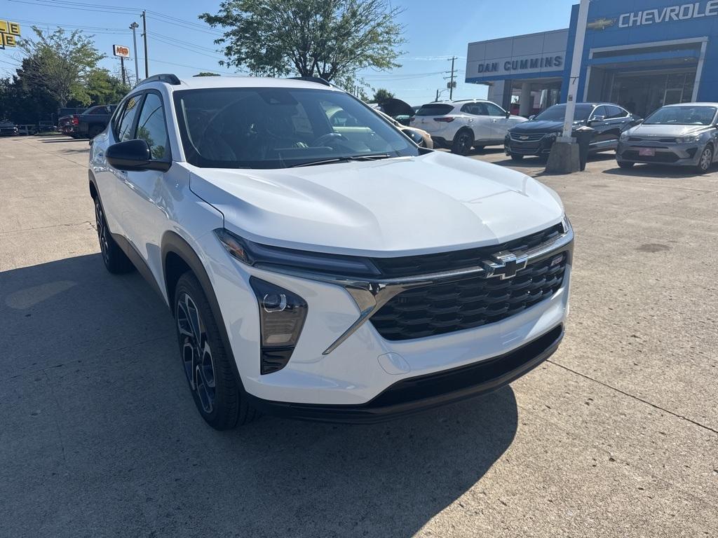 new 2025 Chevrolet Trax car, priced at $26,690