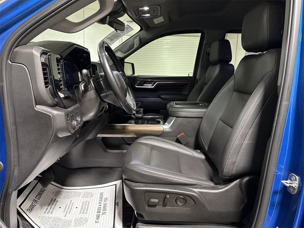 used 2022 Chevrolet Silverado 1500 car, priced at $38,905