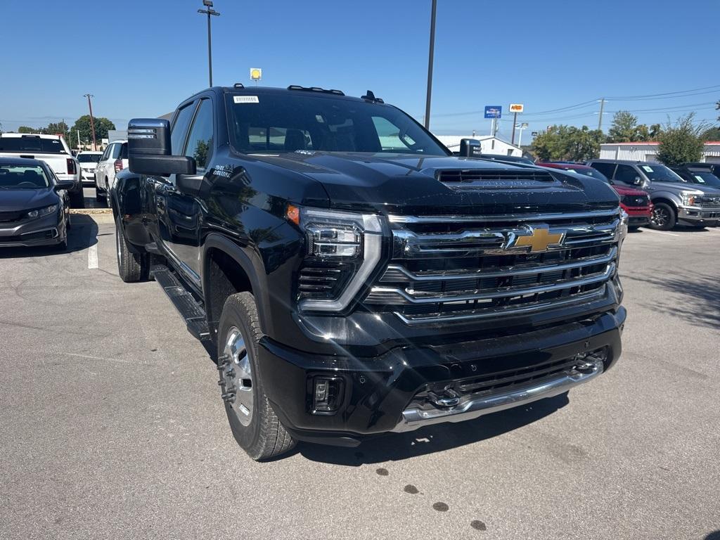 new 2026 Chevrolet Silverado 3500 car, priced at $88,545