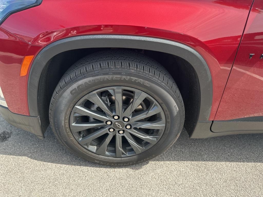 used 2023 Chevrolet Traverse car, priced at $40,987