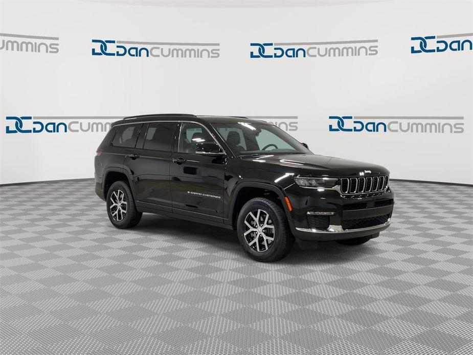 new 2025 Jeep Grand Cherokee L car, priced at $49,570