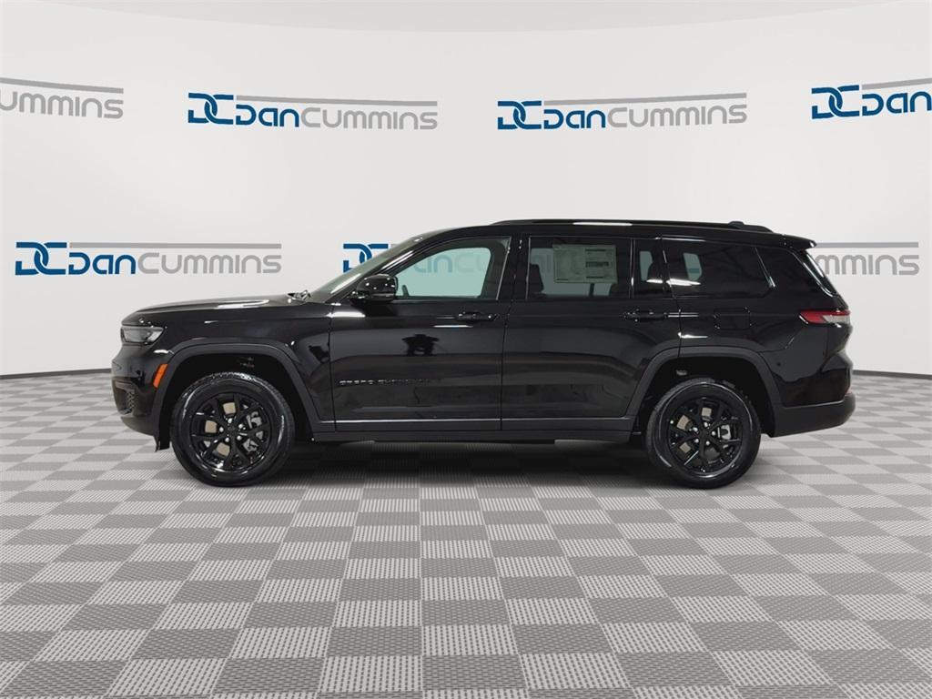 new 2025 Jeep Grand Cherokee L car, priced at $40,358