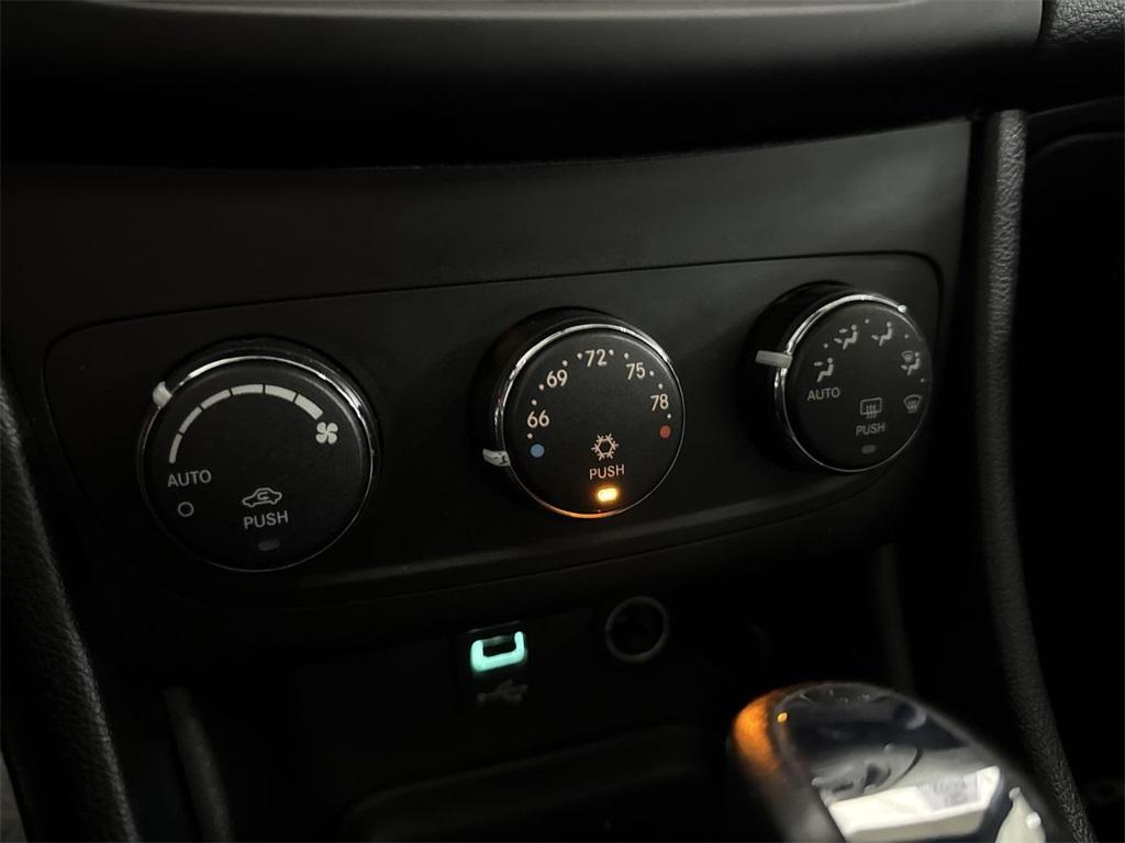 used 2014 Dodge Avenger car, priced at $5,900