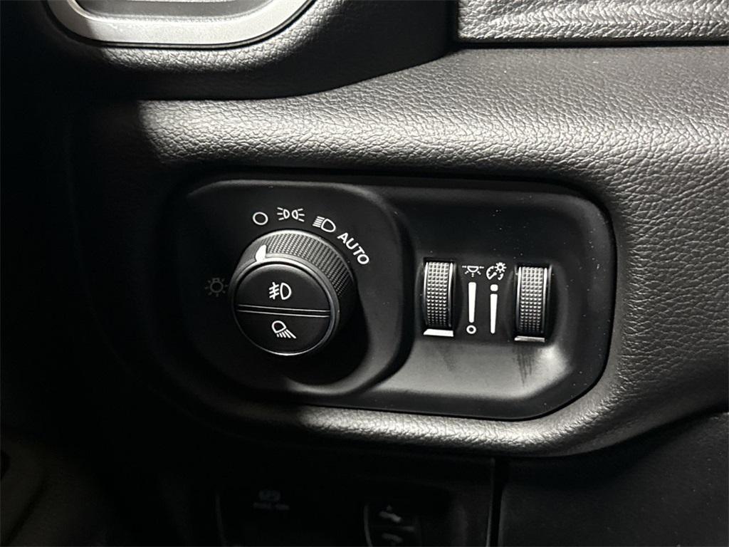 new 2025 Ram 1500 car, priced at $49,724