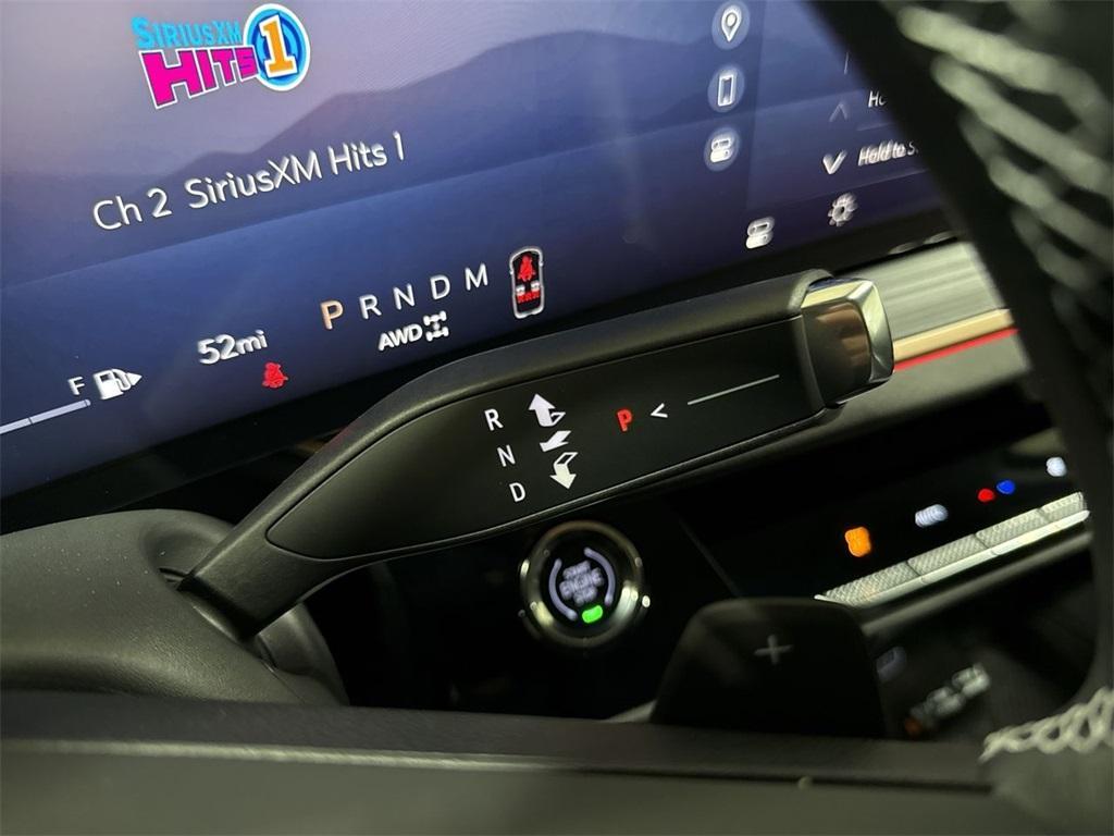 new 2025 Buick Envision car, priced at $40,982