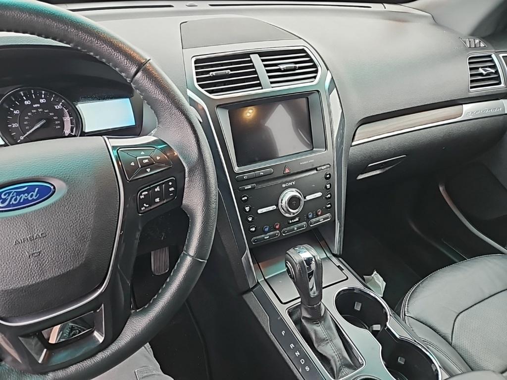 used 2019 Ford Explorer car