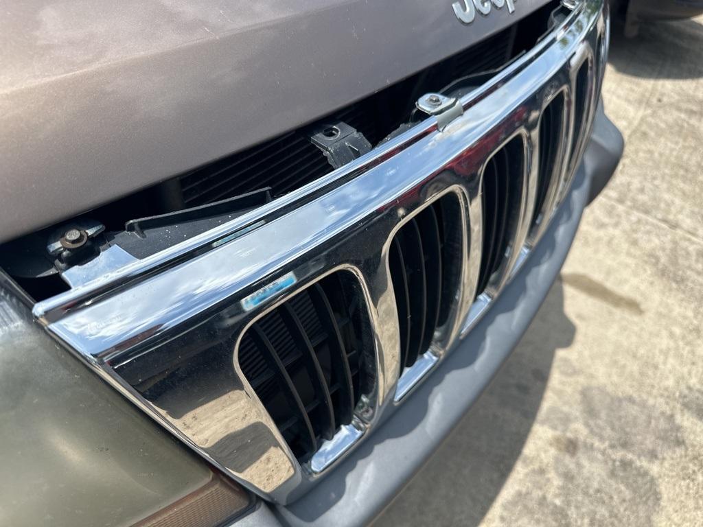 used 2001 Jeep Grand Cherokee car, priced at $2,900