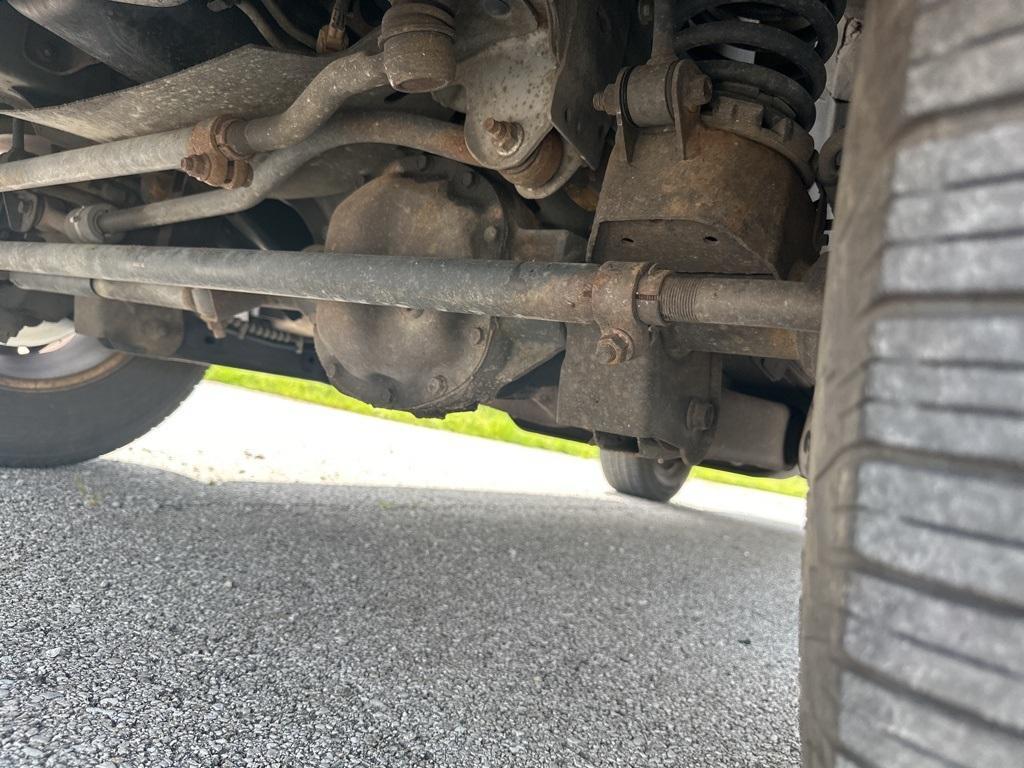 used 2001 Jeep Grand Cherokee car, priced at $2,900