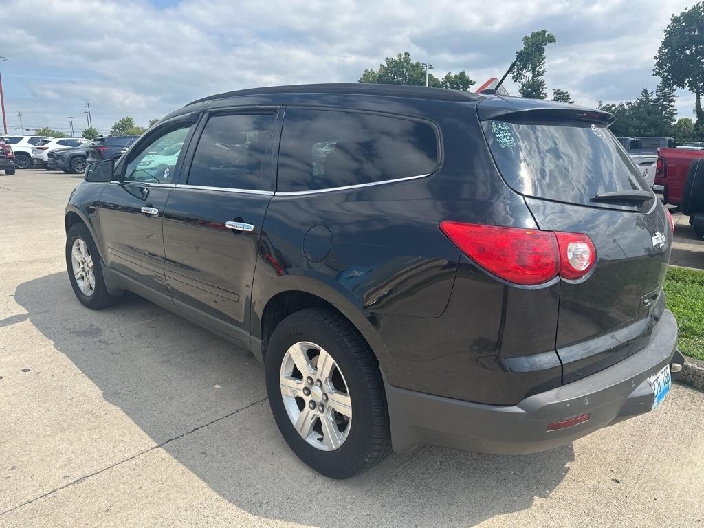 used 2010 Chevrolet Traverse car, priced at $3,900