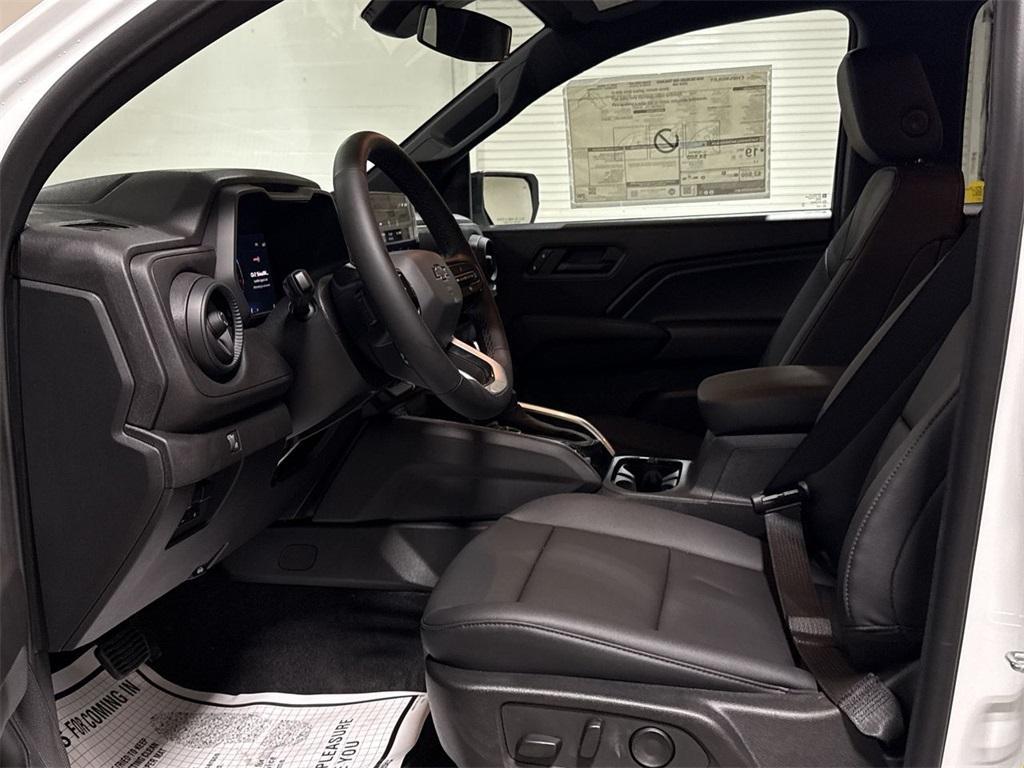 new 2026 Chevrolet Colorado car, priced at $43,373