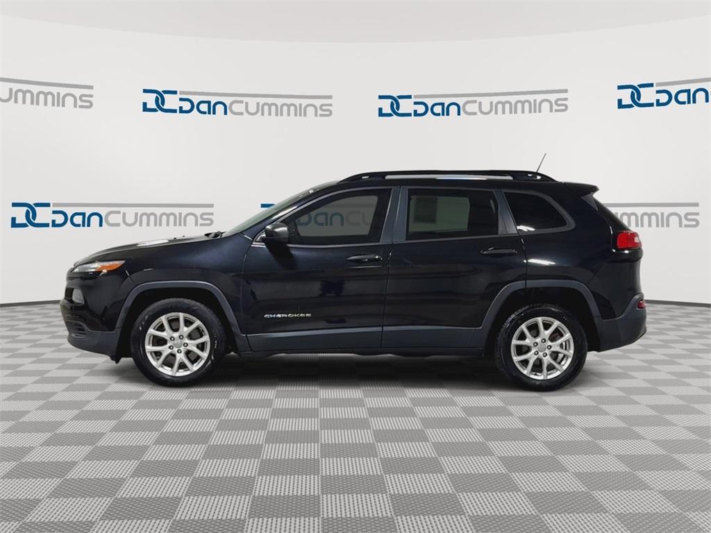 used 2017 Jeep Cherokee car, priced at $6,900