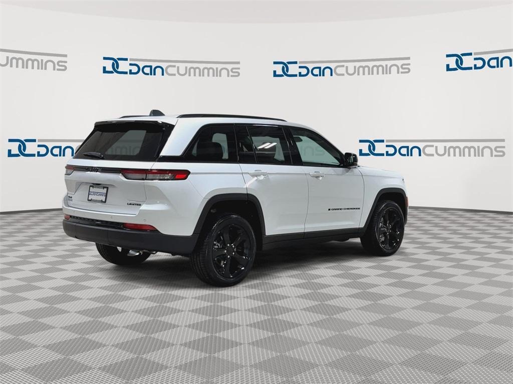 new 2025 Jeep Grand Cherokee car, priced at $44,558