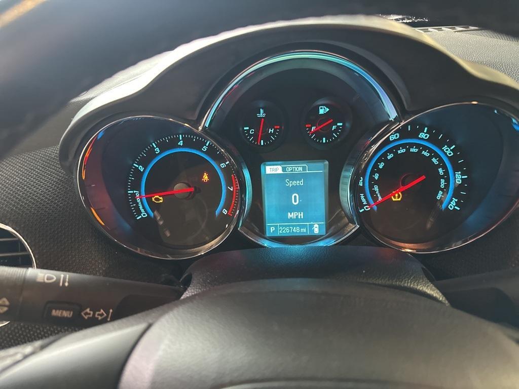 used 2014 Chevrolet Cruze car, priced at $3,500
