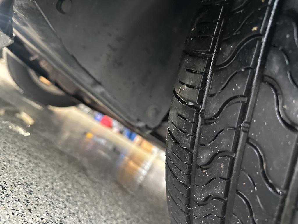 used 2014 Chevrolet Cruze car, priced at $3,500