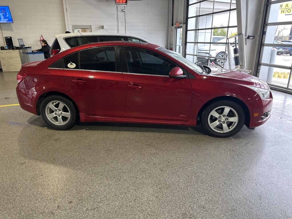 used 2014 Chevrolet Cruze car, priced at $3,500