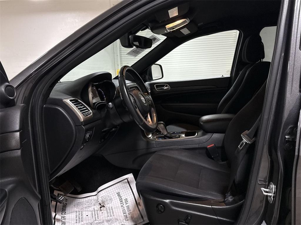 used 2017 Jeep Grand Cherokee car, priced at $8,500