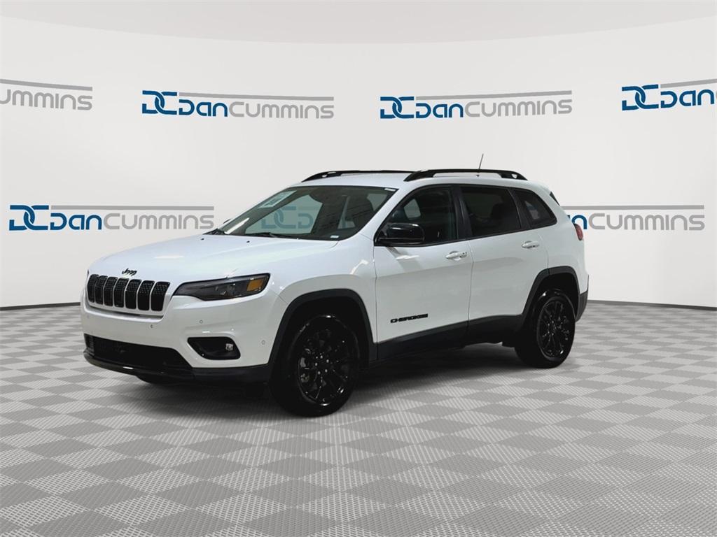 used 2023 Jeep Cherokee car, priced at $20,787