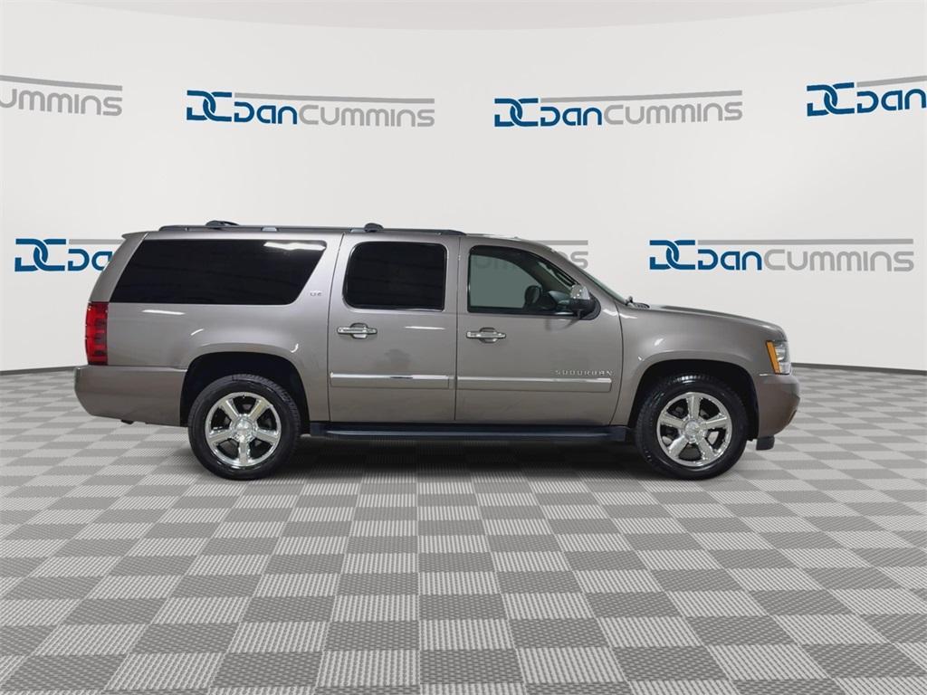 used 2014 Chevrolet Suburban car, priced at $15,500