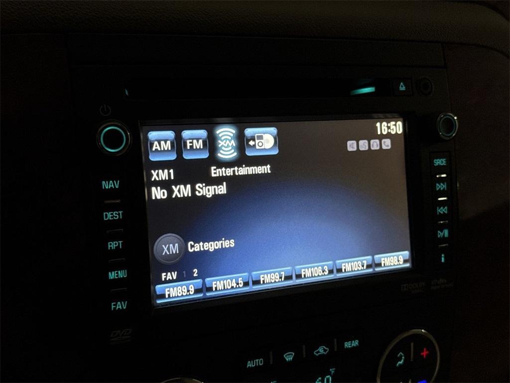 used 2014 Chevrolet Suburban car, priced at $15,500