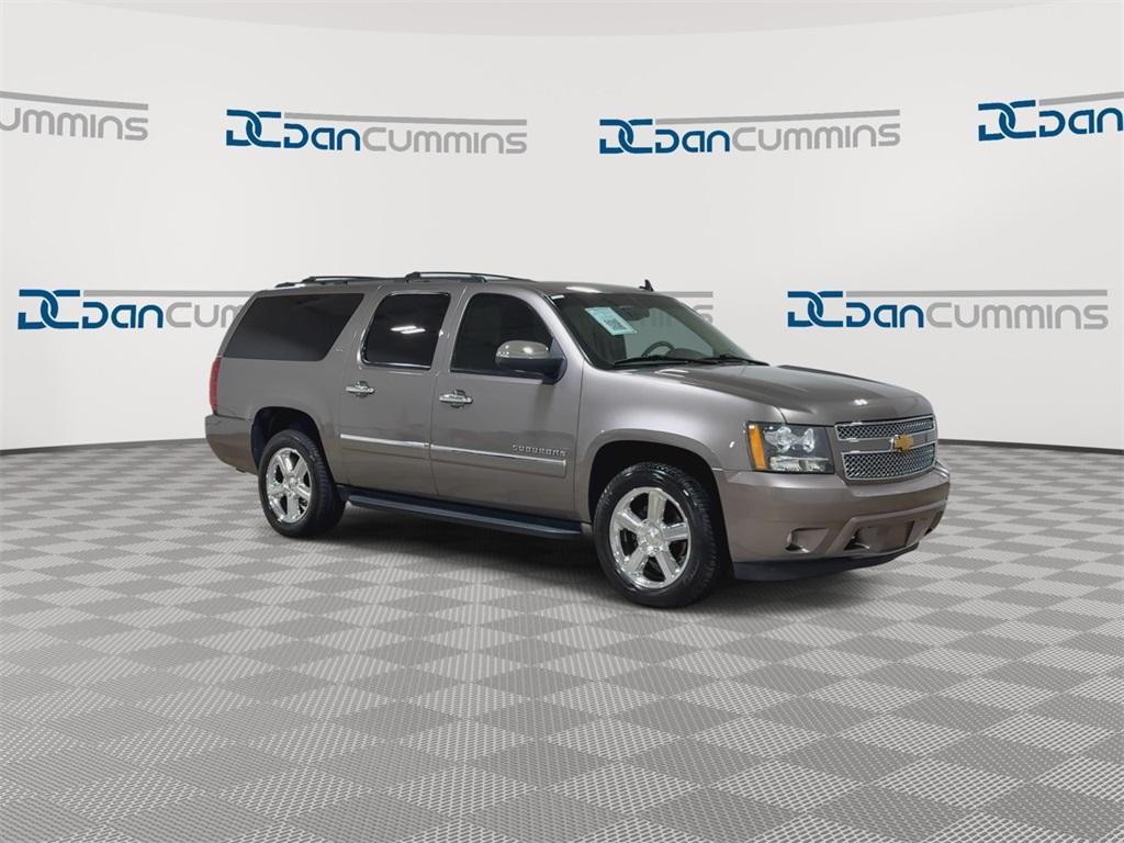 used 2014 Chevrolet Suburban car, priced at $15,500