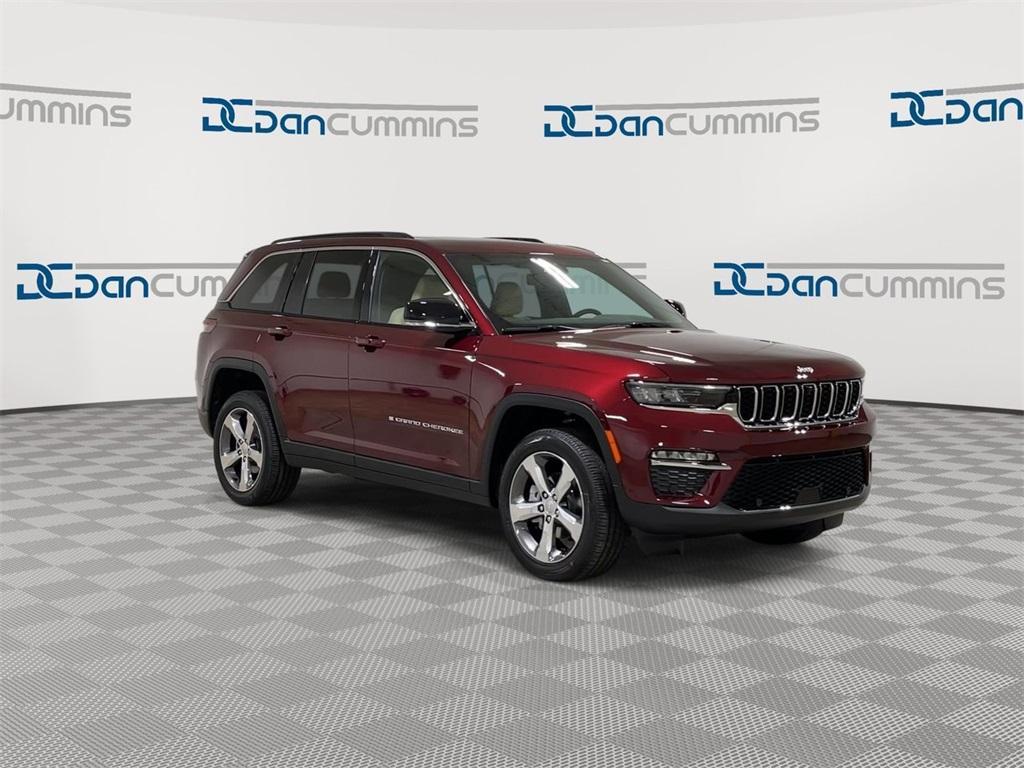 new 2025 Jeep Grand Cherokee car, priced at $53,785