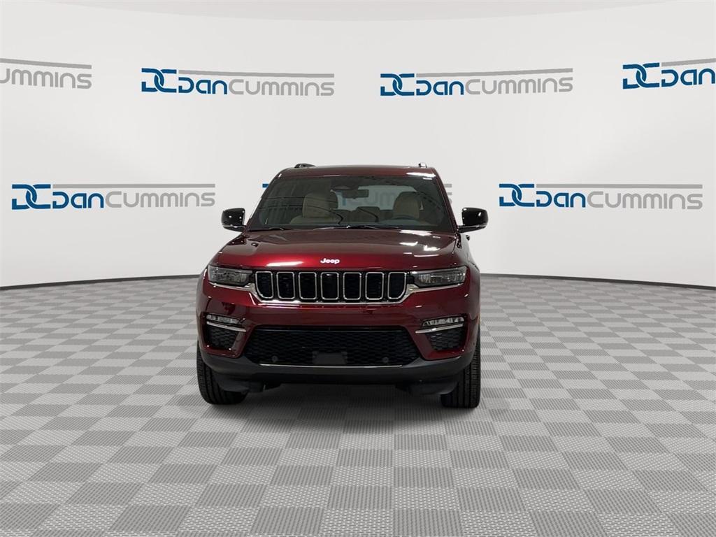 new 2025 Jeep Grand Cherokee car, priced at $53,785