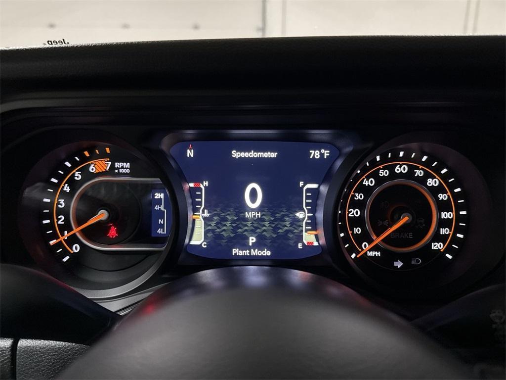 new 2025 Jeep Wrangler car, priced at $48,572