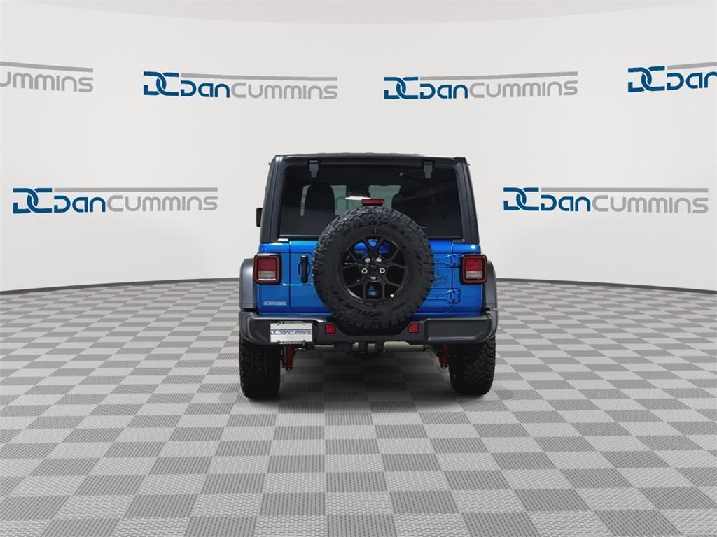 new 2025 Jeep Wrangler car, priced at $48,572