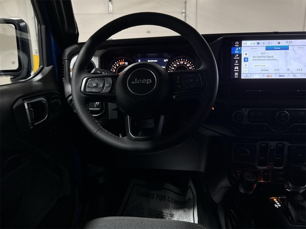 new 2025 Jeep Wrangler car, priced at $48,572