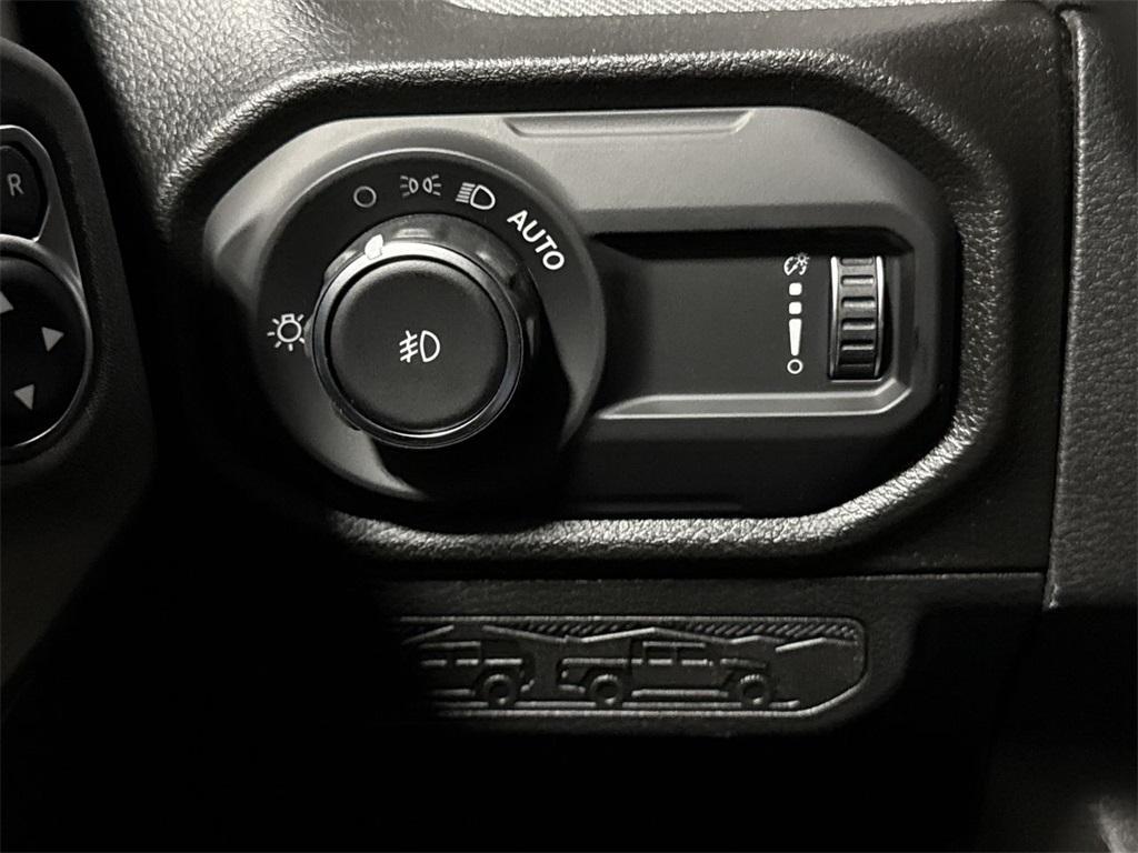 new 2025 Jeep Wrangler car, priced at $48,572