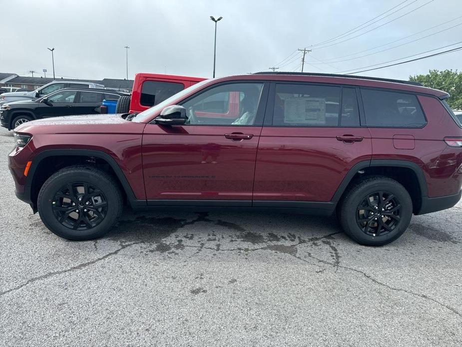 new 2024 Jeep Grand Cherokee L car, priced at $48,775