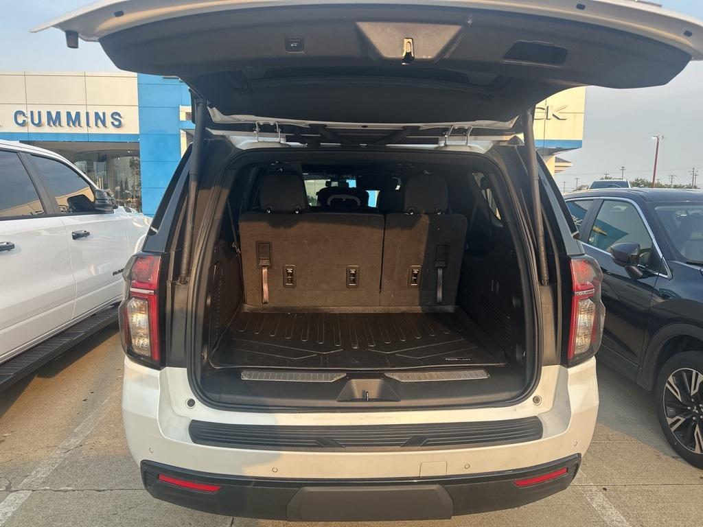 used 2023 Chevrolet Suburban car