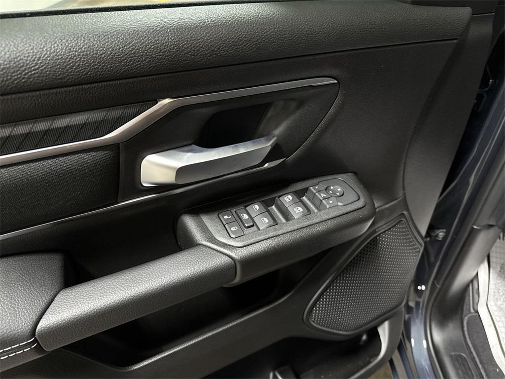 new 2025 Ram 1500 car, priced at $52,581
