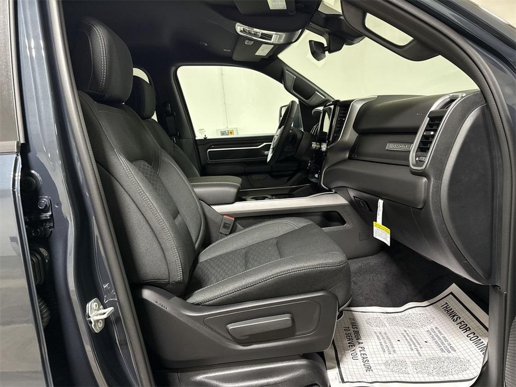 new 2025 Ram 1500 car, priced at $52,581