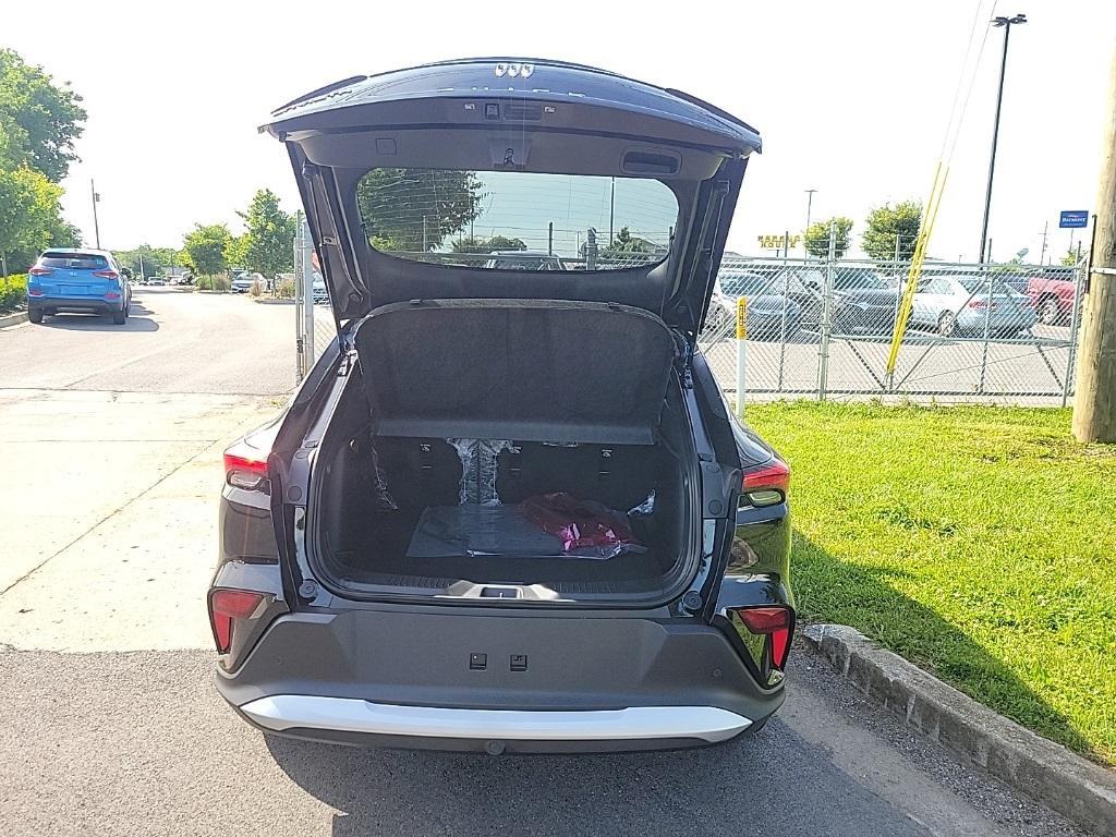 new 2025 Buick Envista car, priced at $25,446