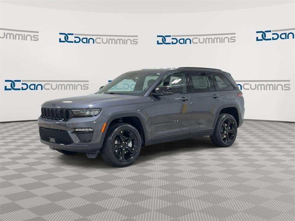 new 2025 Jeep Grand Cherokee car, priced at $44,585