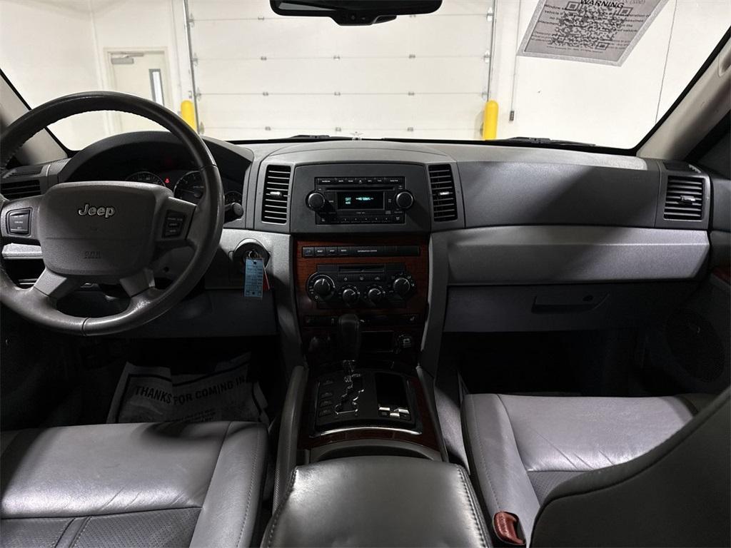 used 2007 Jeep Grand Cherokee car, priced at $4,900
