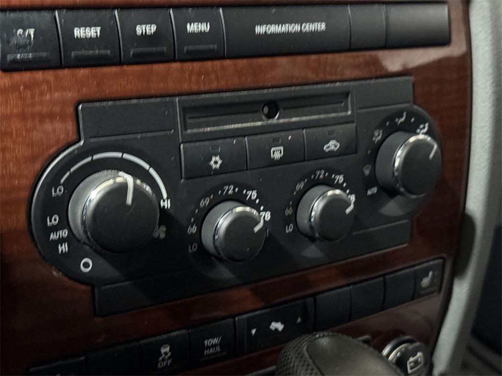 used 2007 Jeep Grand Cherokee car, priced at $4,900