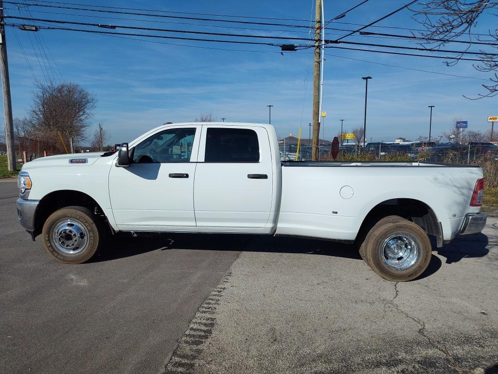 new 2024 Ram 3500 car, priced at $56,357