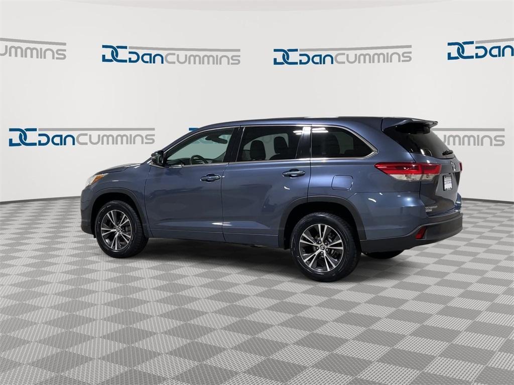 used 2018 Toyota Highlander car, priced at $22,587