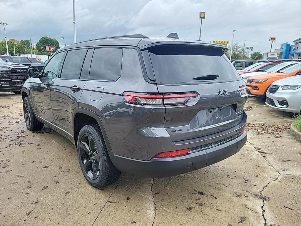 new 2025 Jeep Grand Cherokee L car, priced at $44,744