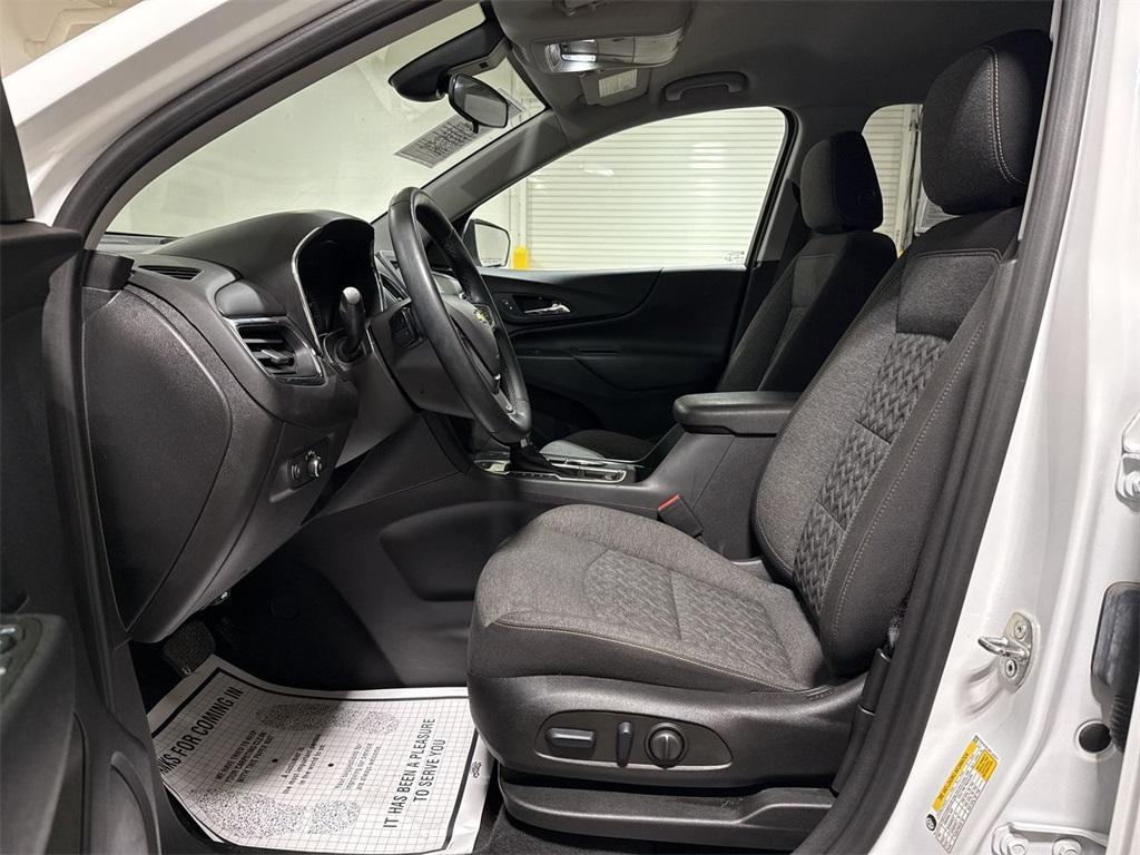 used 2023 Chevrolet Equinox car, priced at $21,987