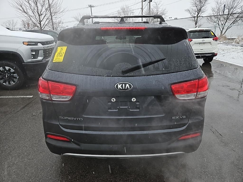 used 2017 Kia Sorento car