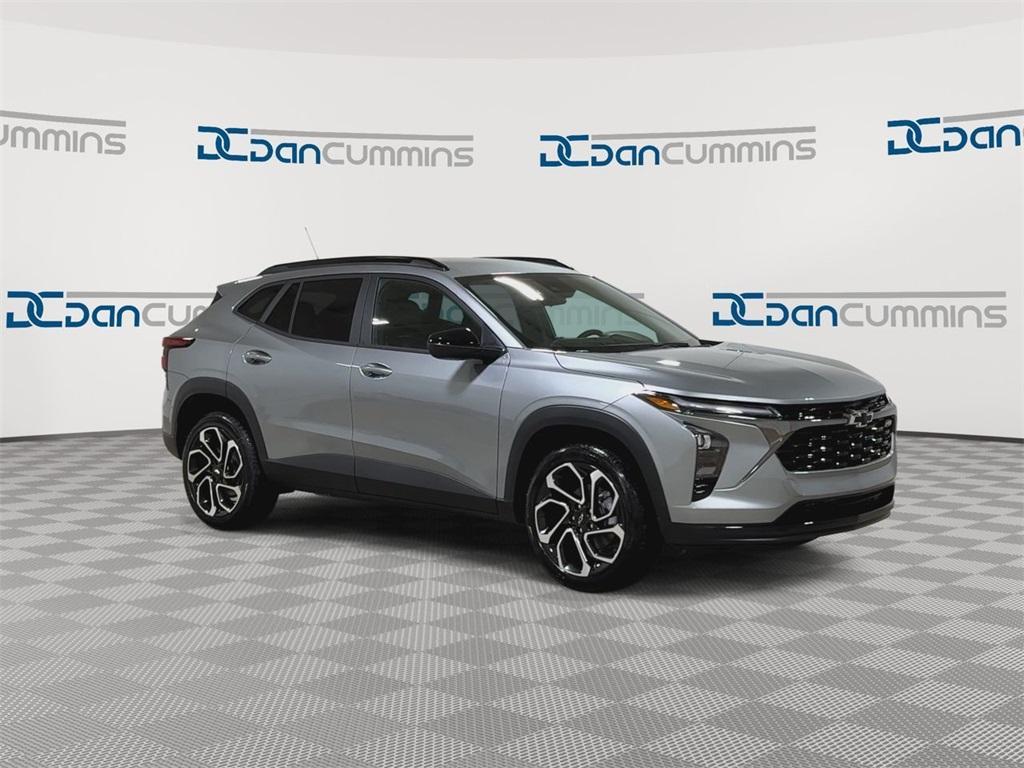 new 2025 Chevrolet Trax car, priced at $26,690