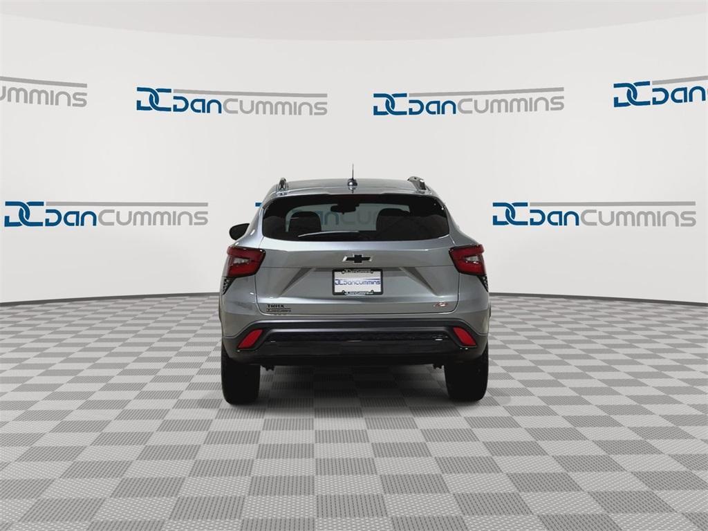 new 2025 Chevrolet Trax car, priced at $26,690