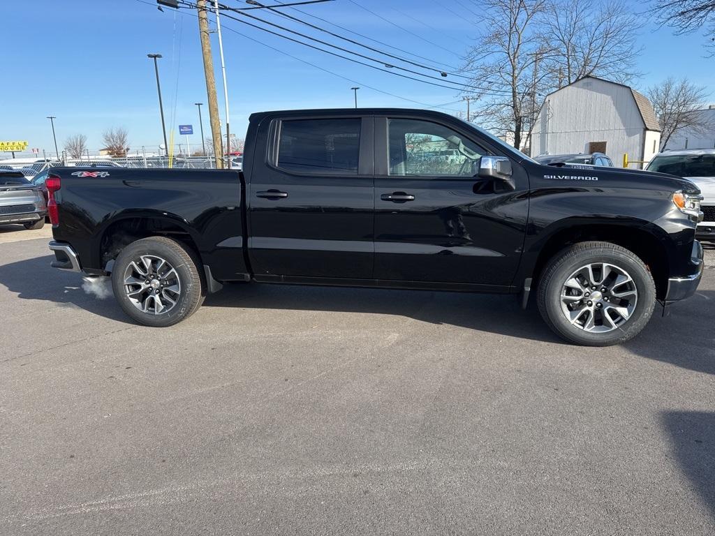 new 2025 Chevrolet Silverado 1500 car, priced at $46,895