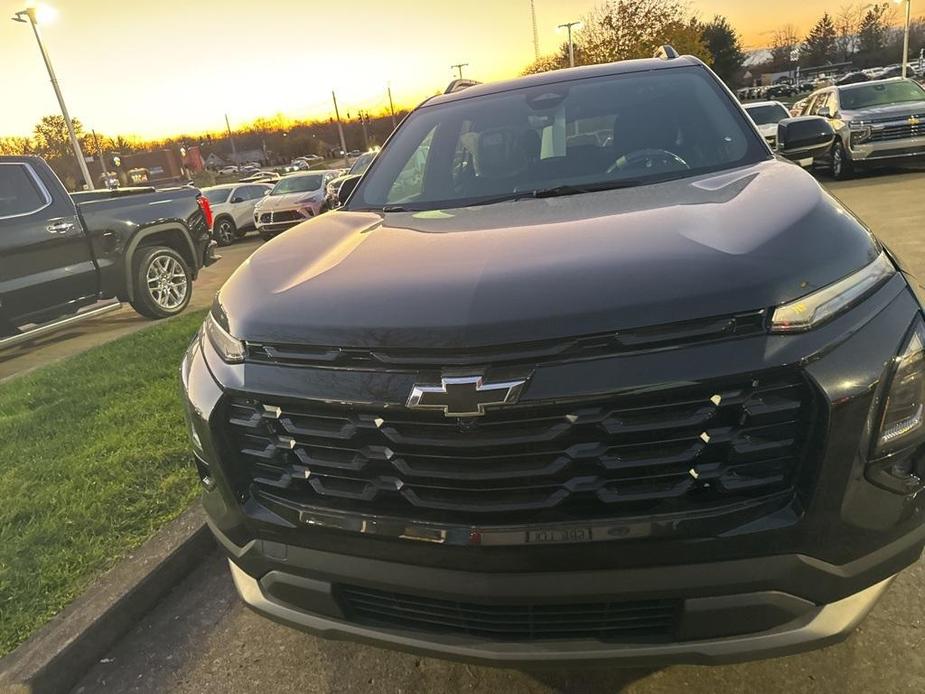 new 2025 Chevrolet Equinox car, priced at $31,125